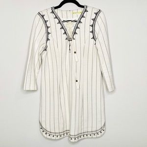 3/$20 Gianni Bini White Embroidered Boho Dress